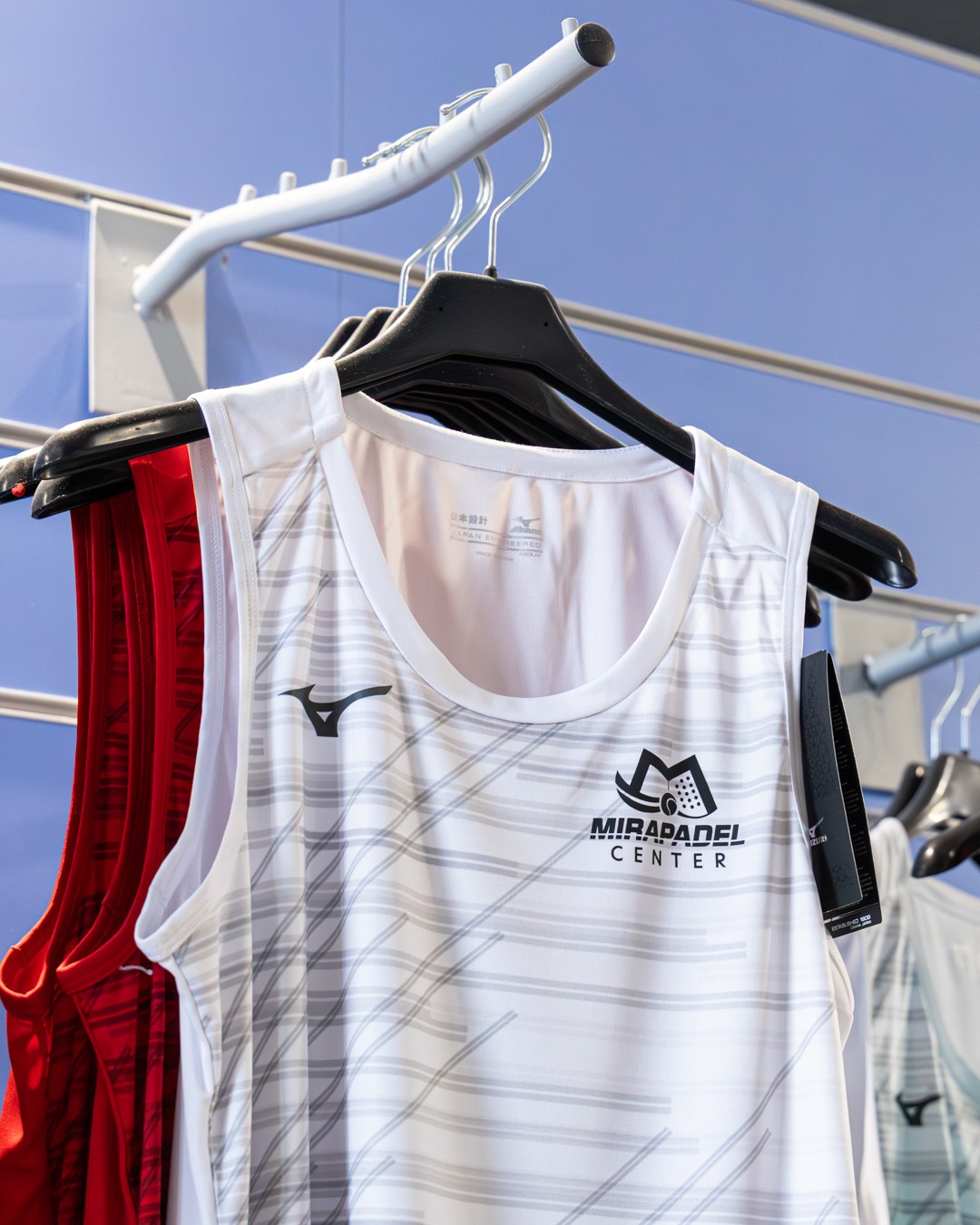 Abbigliamento bianco Mirapadel
